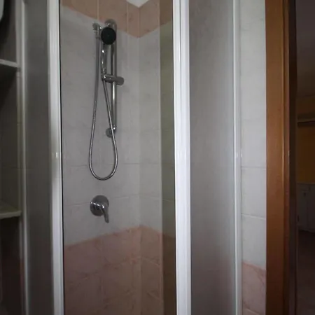 Difrontealmare Apartman